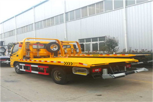 瑶海附近拖车救援搭电